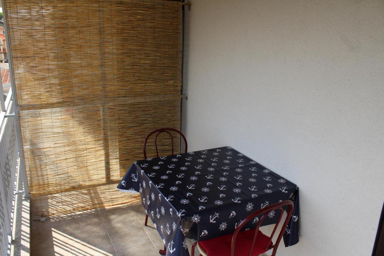 Apartments With A Parking Space Vodice - 7604 外观 照片